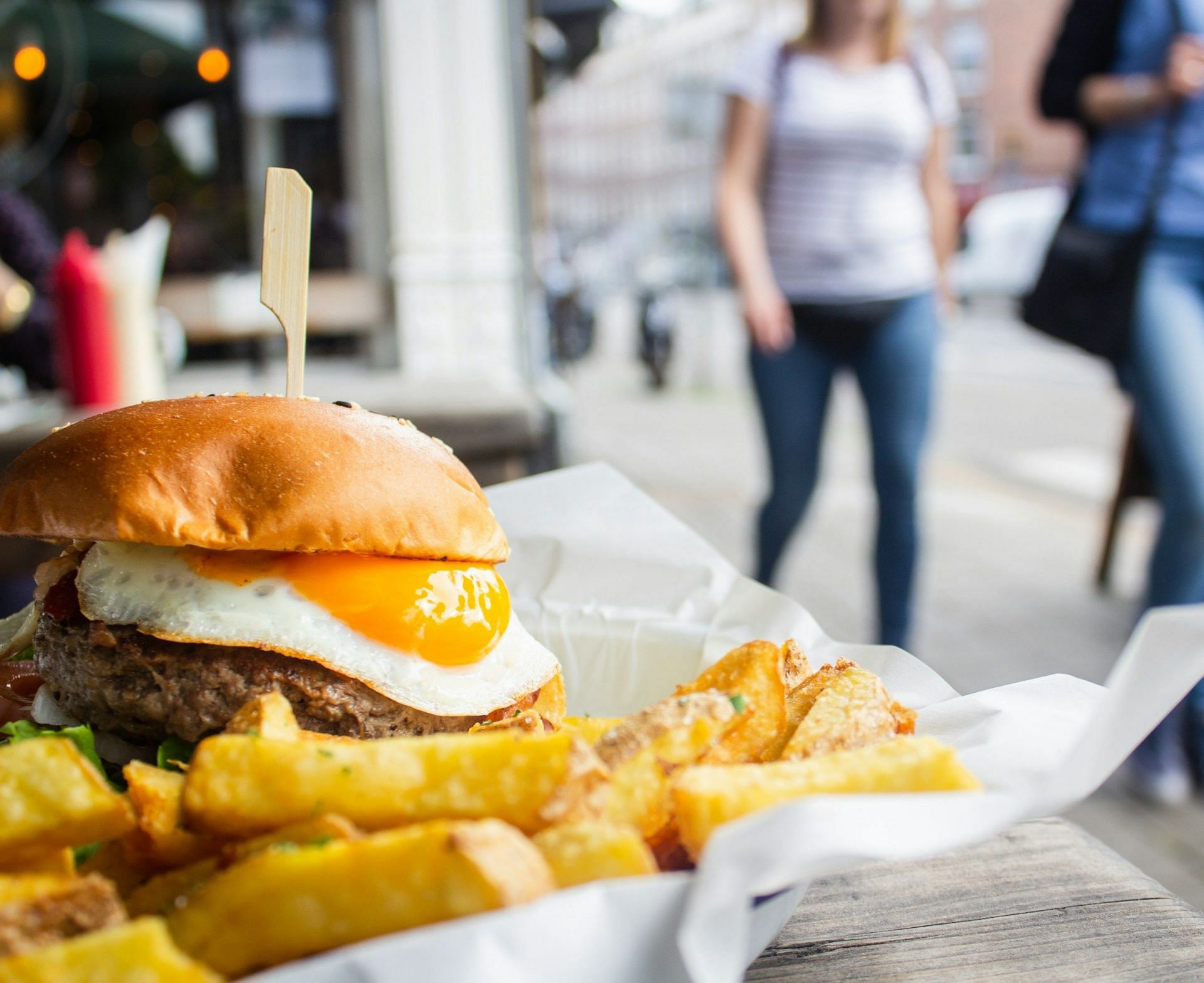 Most Unhealthy Foods (Image via Unsplash/Louis Hansel)